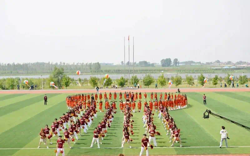 武汉可以提供网球拍的地方