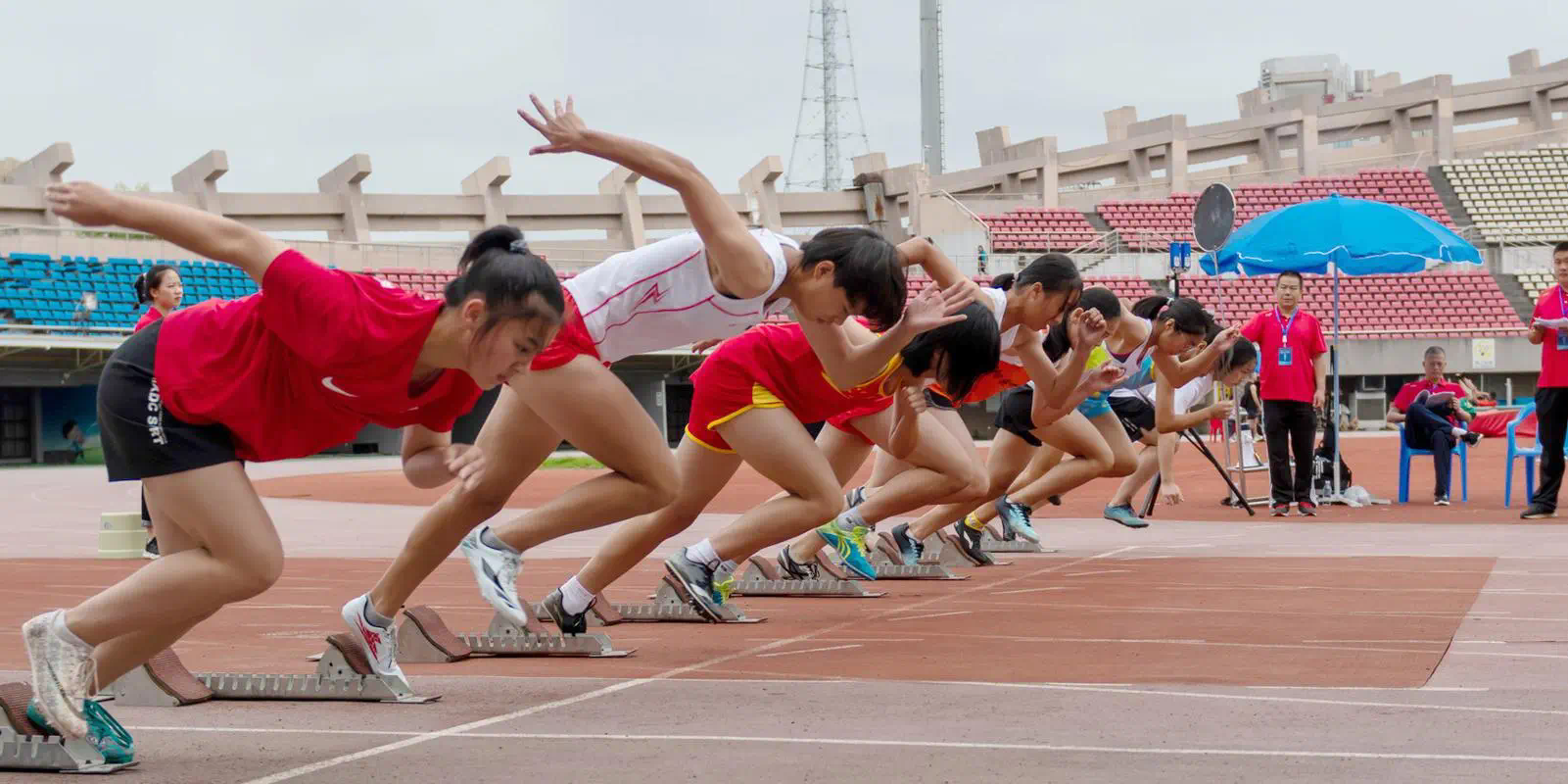 网球拍框为什么总是断